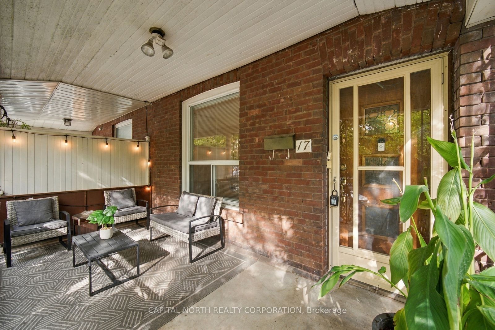 17 Delaware Avenue