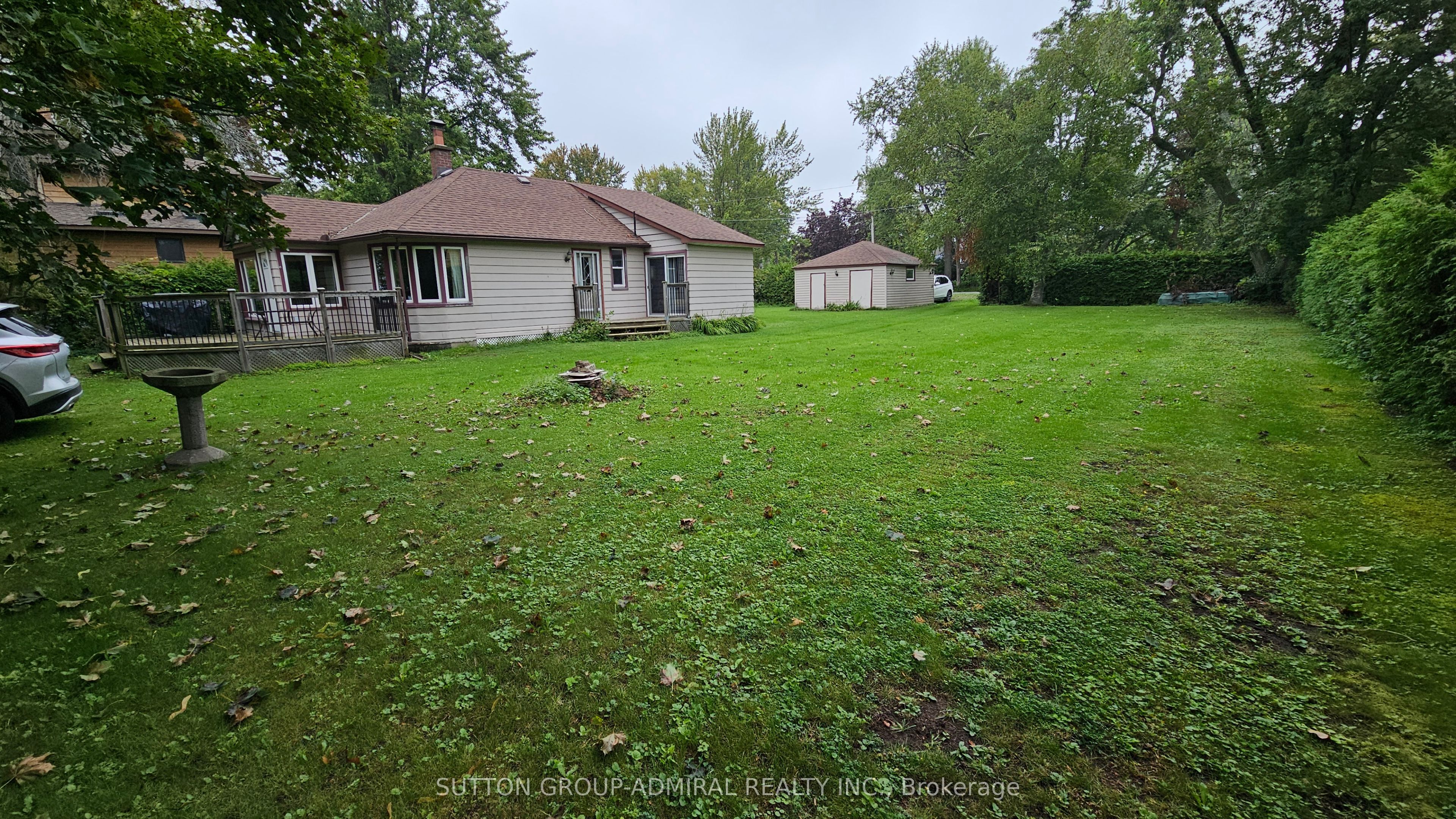 2392 Lakeshore Drive
