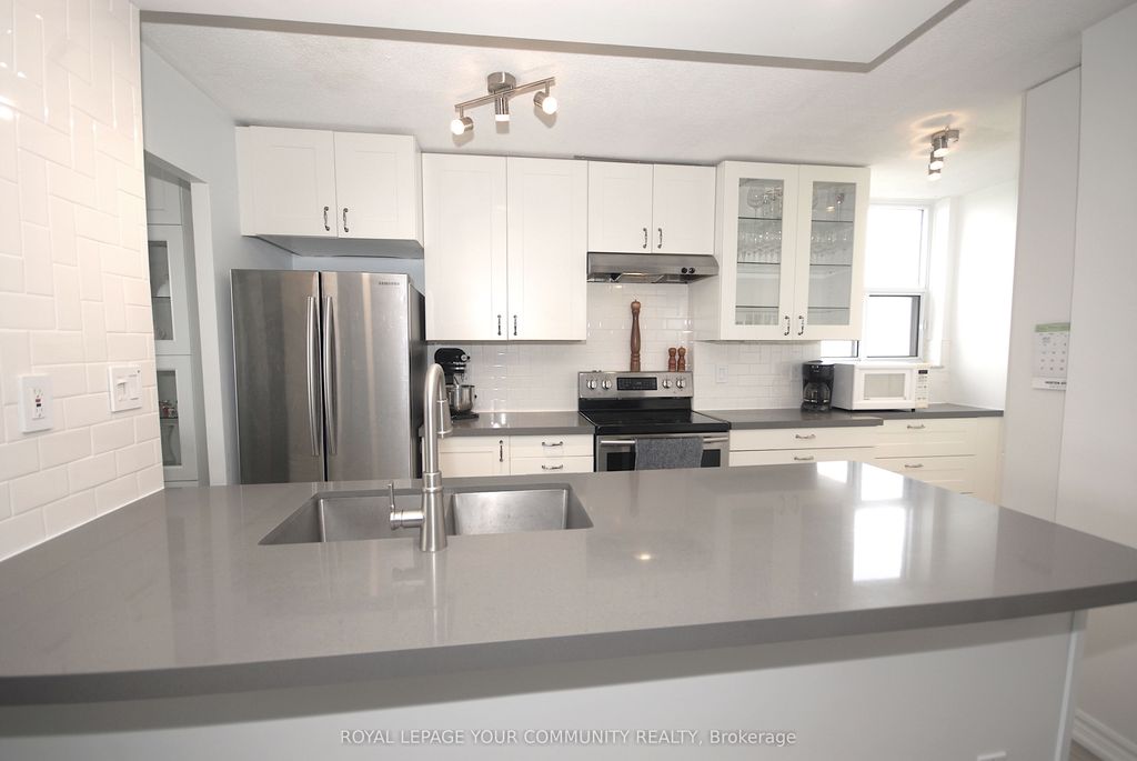 Photo of 2130 Weston Road #901, Toronto, ON M9N 3R9 (MLS # W12294394)