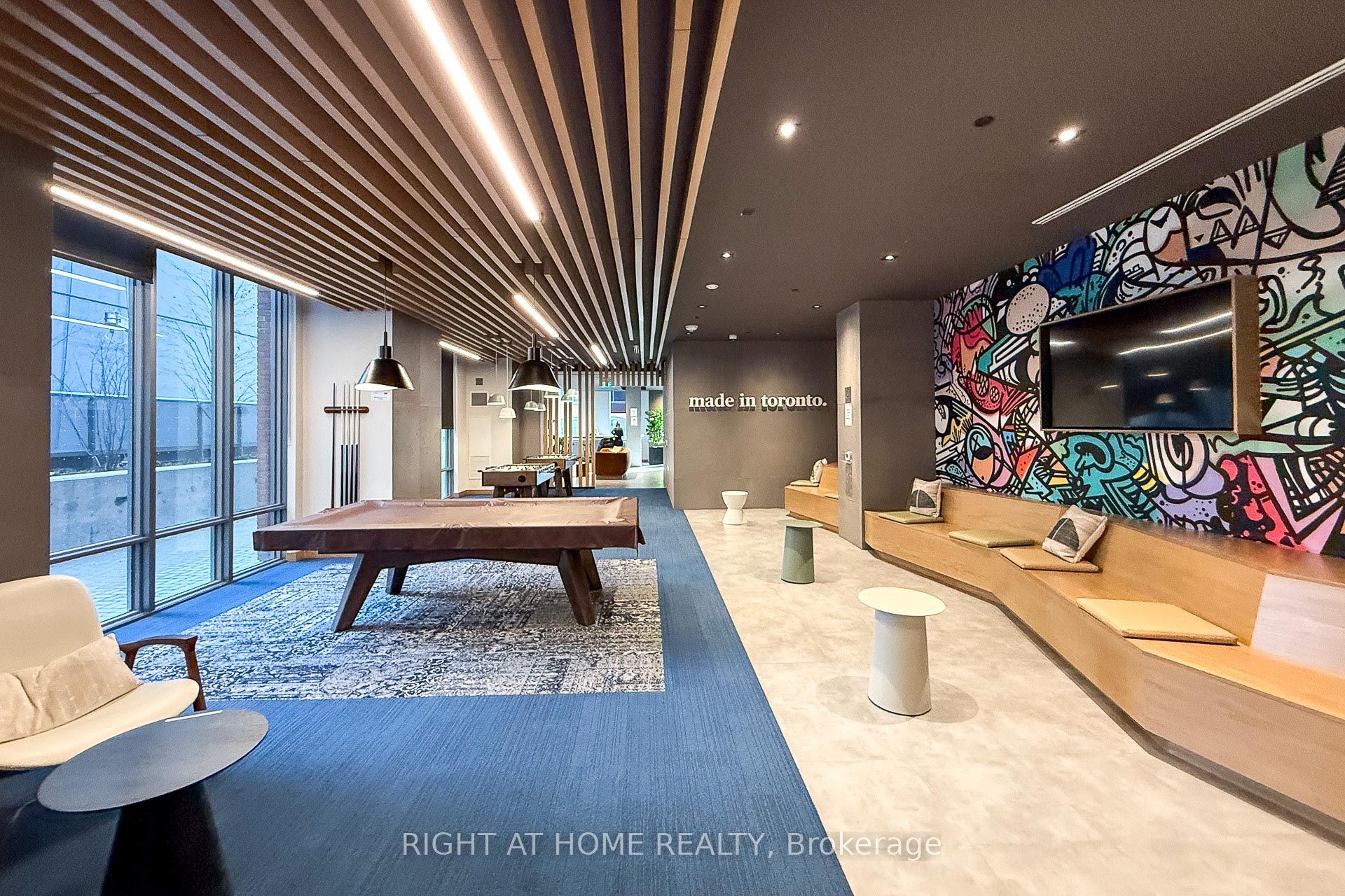 108 Peter Street 4013