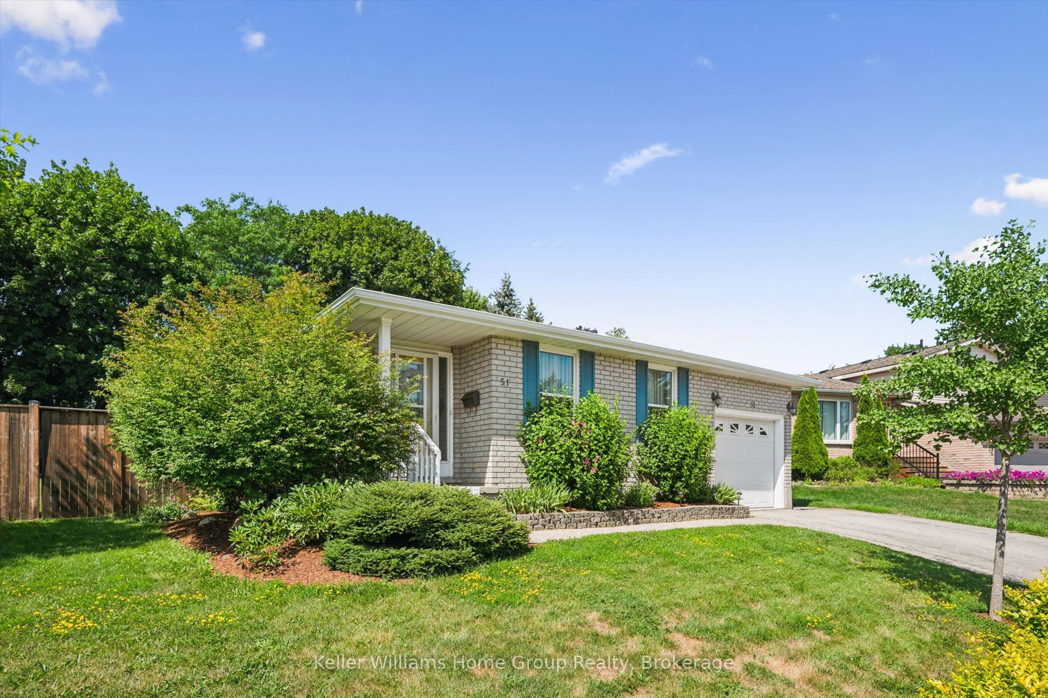 51 Dunhill Crescent