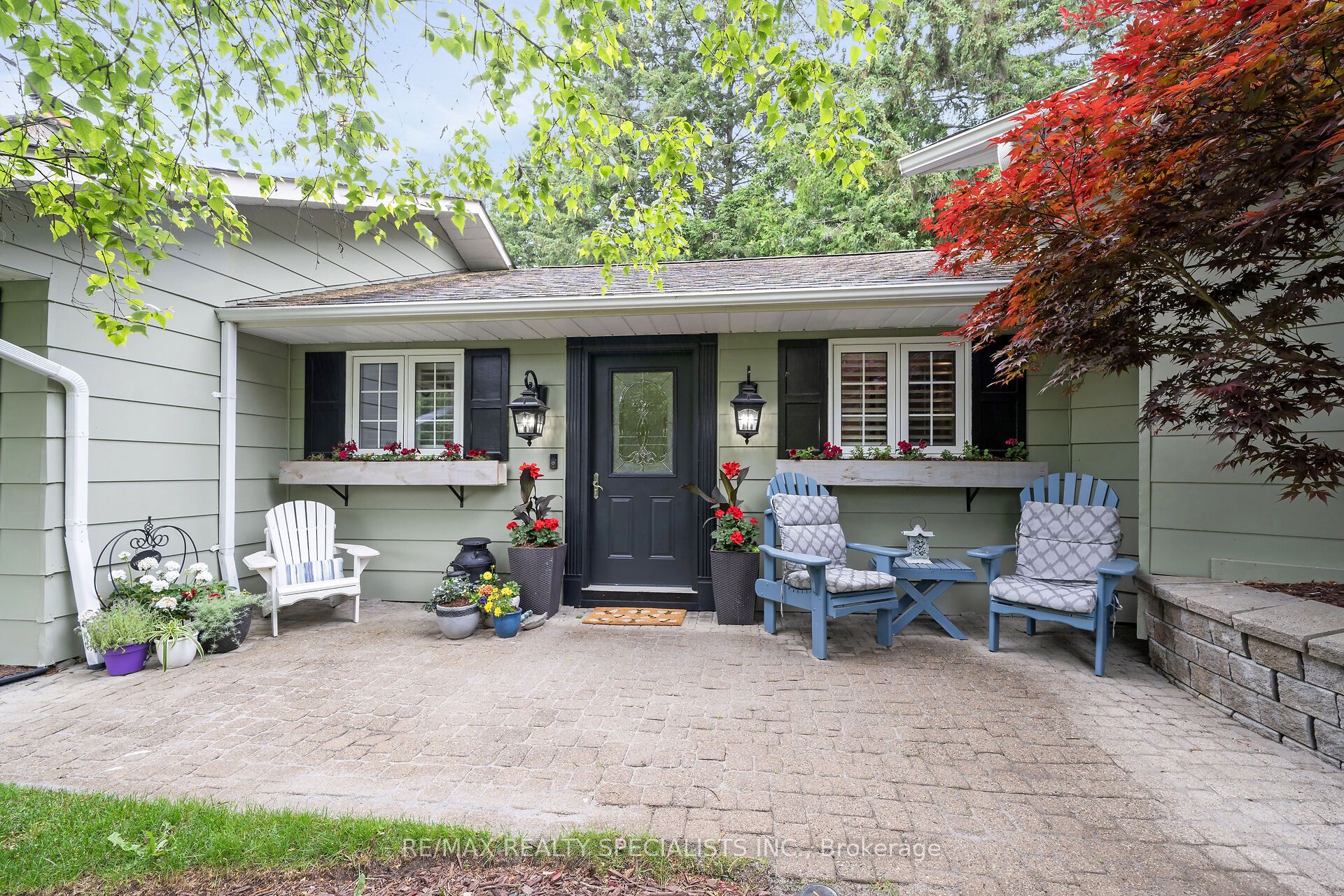 2 Cedar Drive