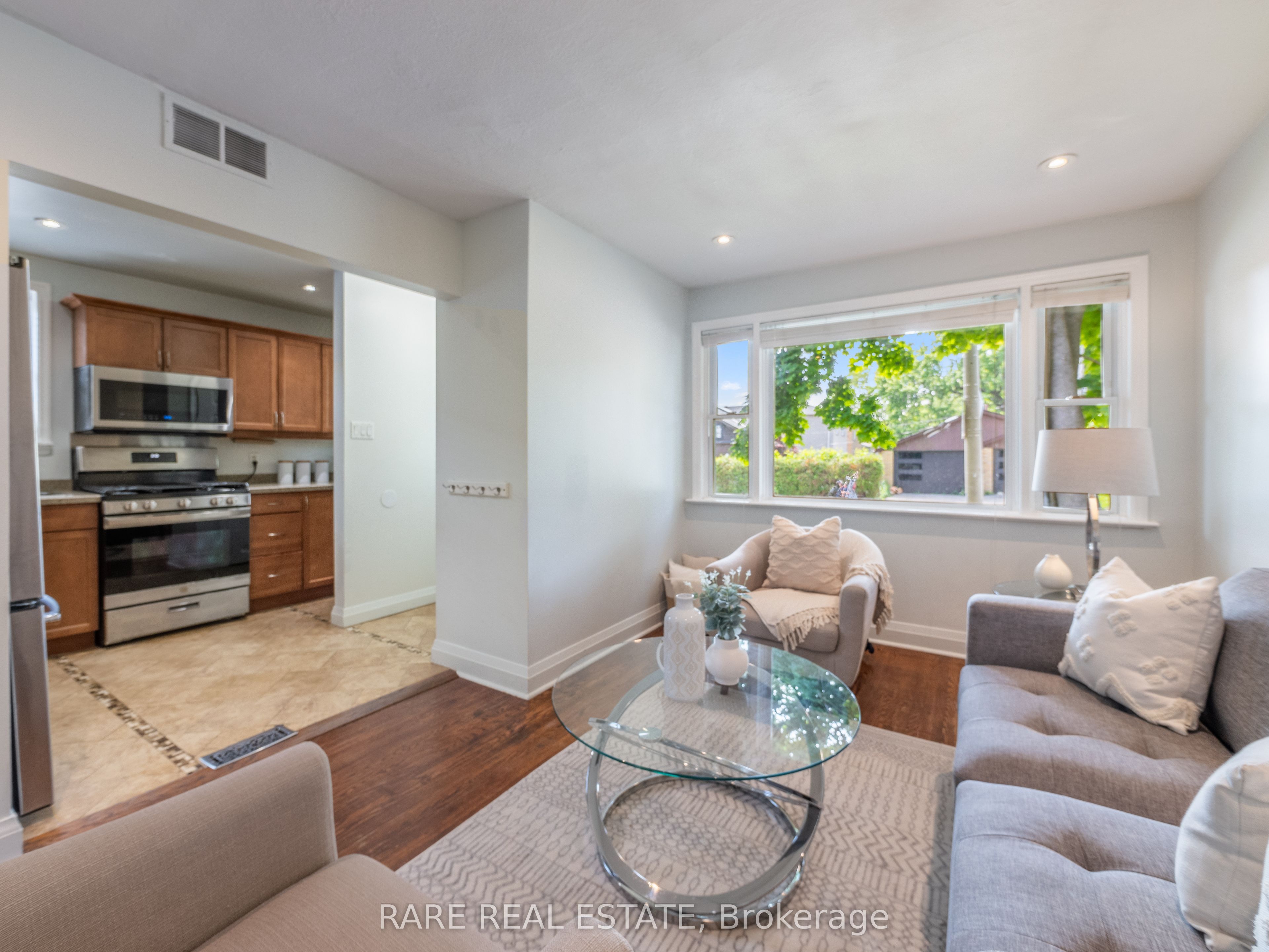 67 Glenburn Avenue main