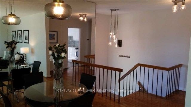 35 Hartland Road
