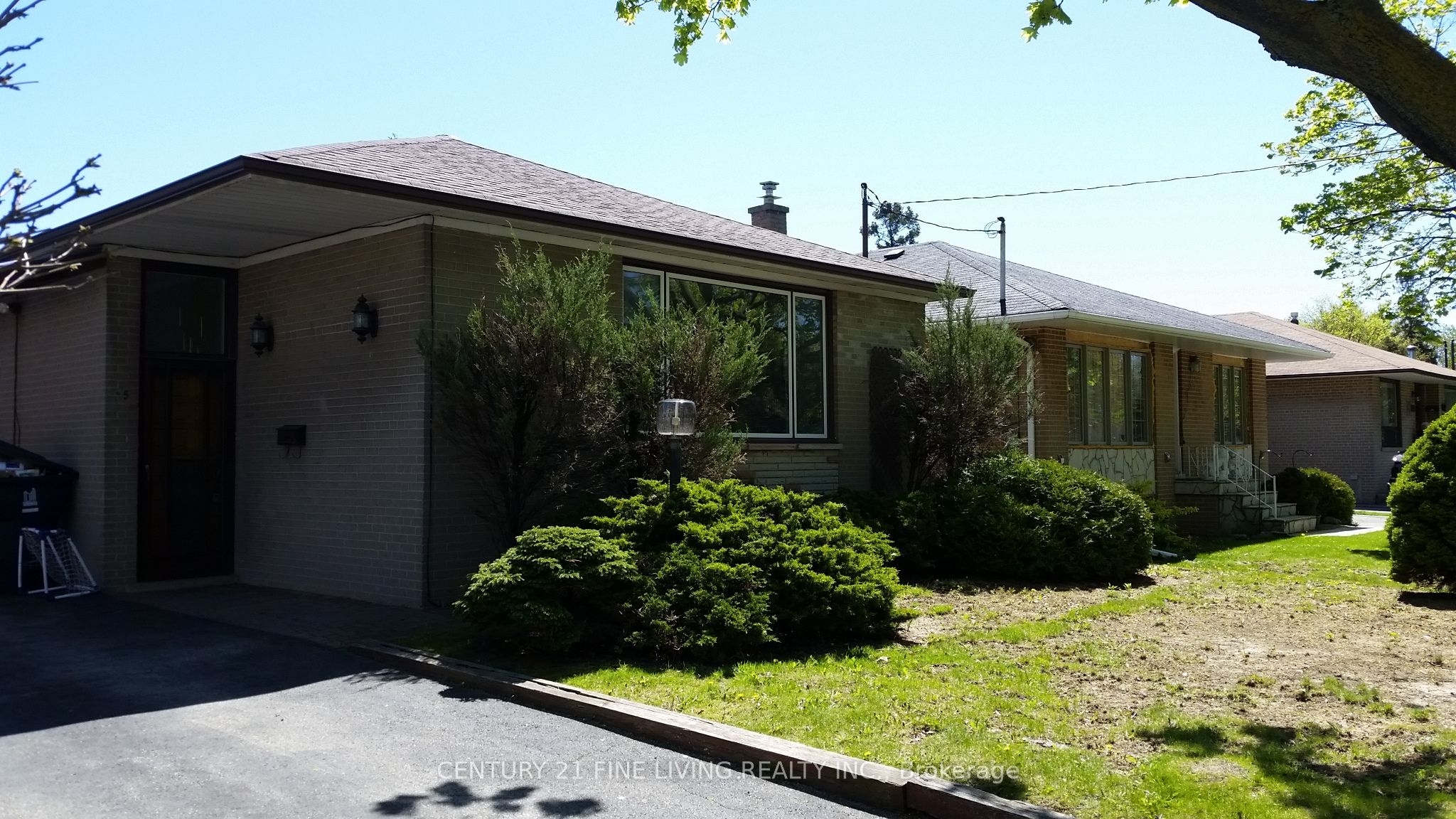 35 Hartland Road