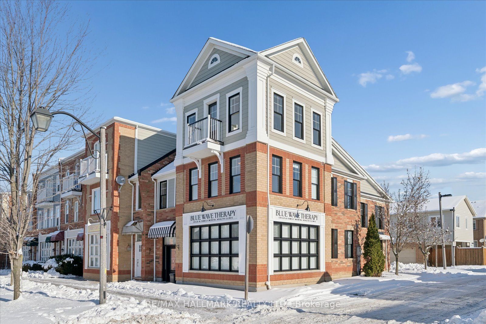 2740 Bur Oak Avenue 1