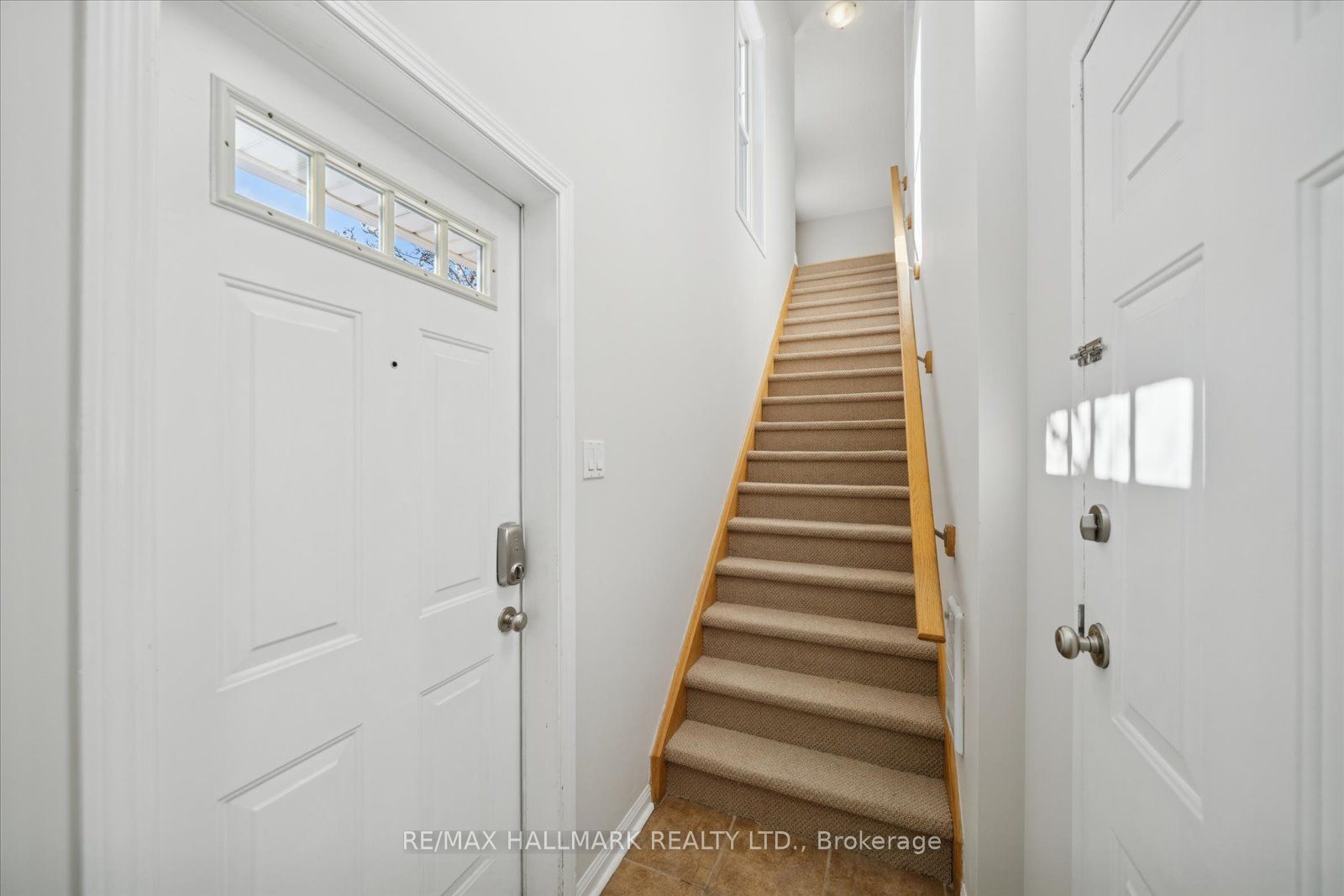 2740 Bur Oak Avenue 1