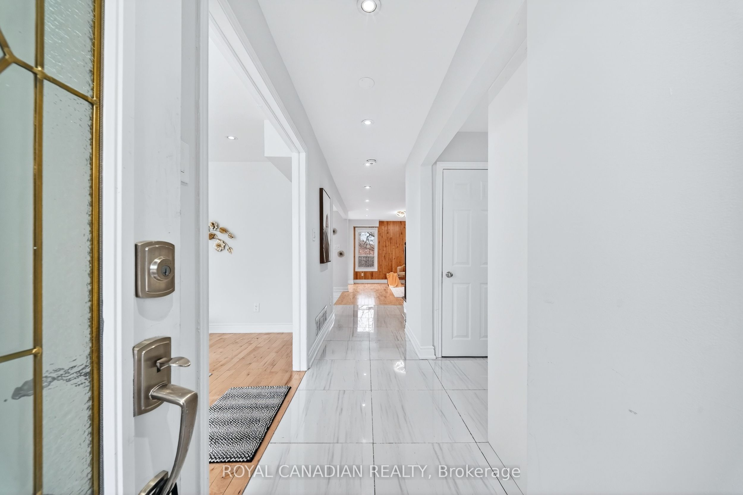 44 Rushmore Crescent