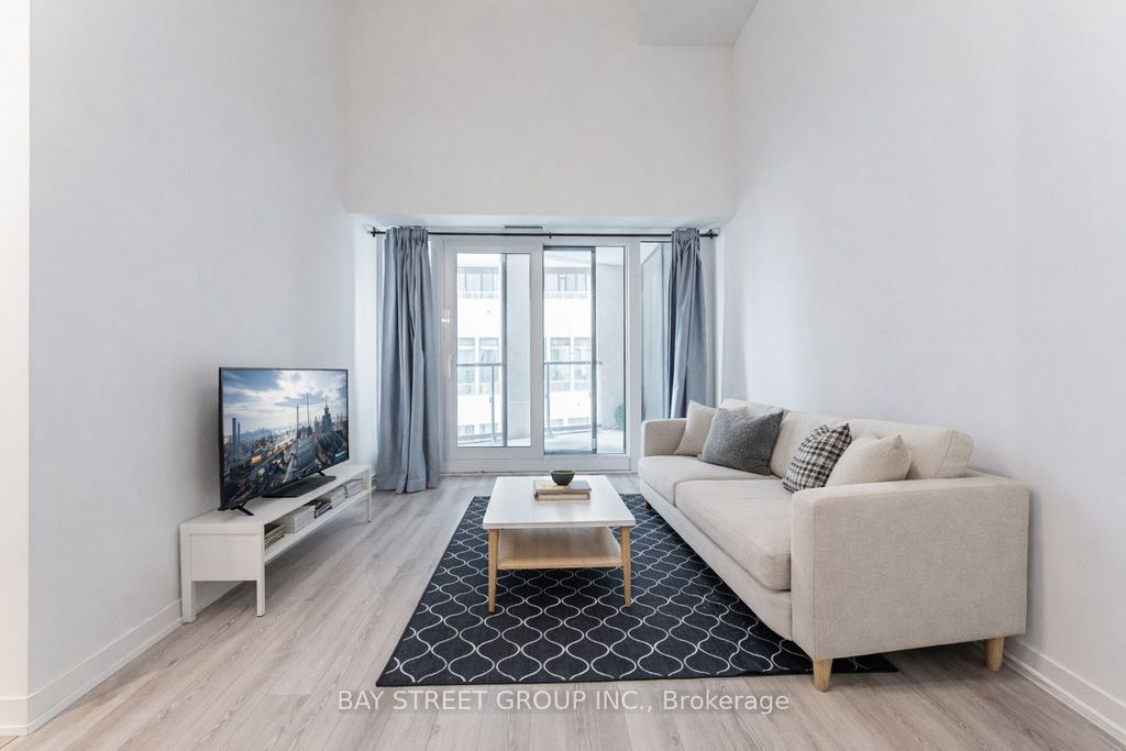 Photo of 238 Simcoe Street #606, Toronto, ON M5T 3B9 (MLS # C12905254)