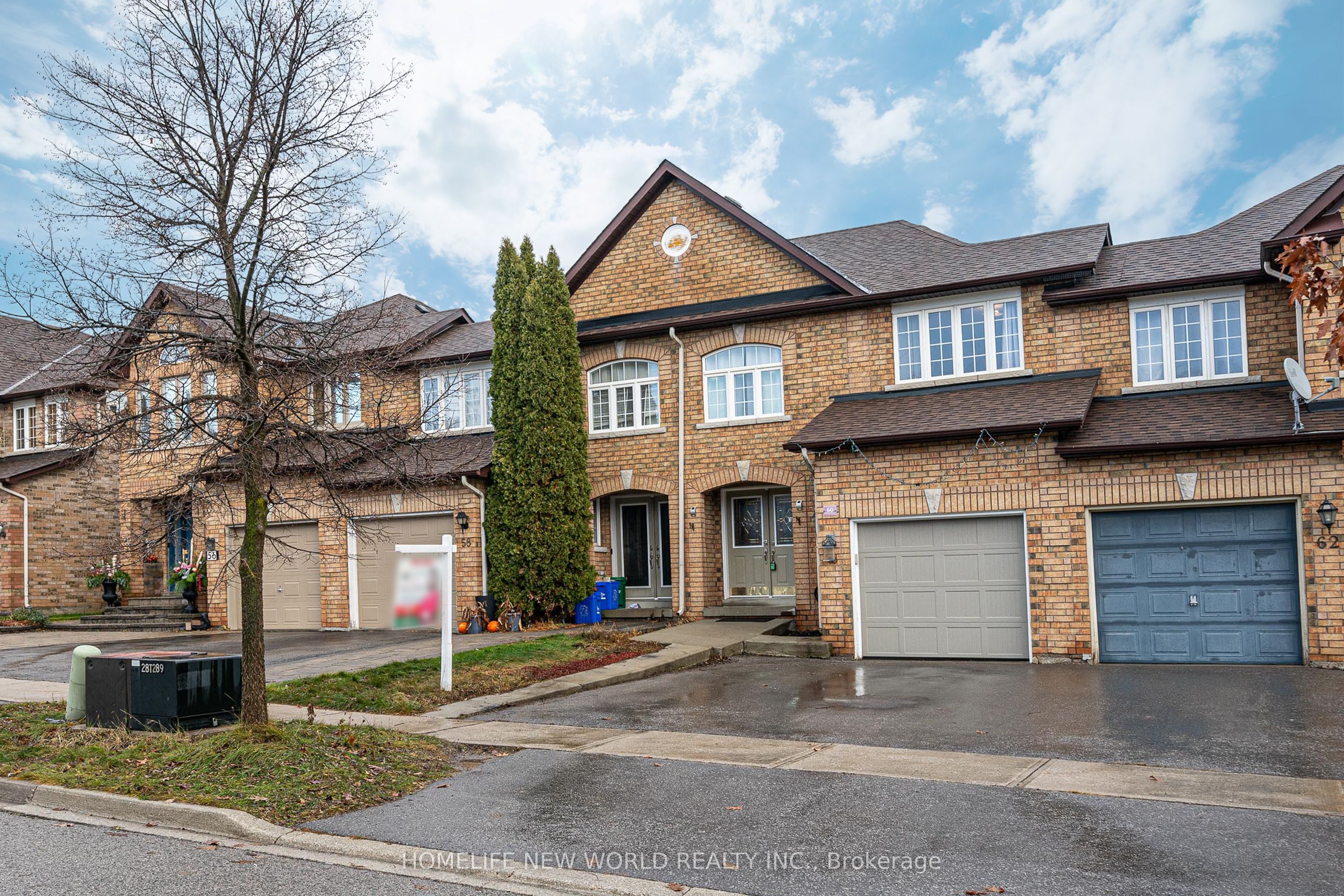 60 Bloomgate Crescent