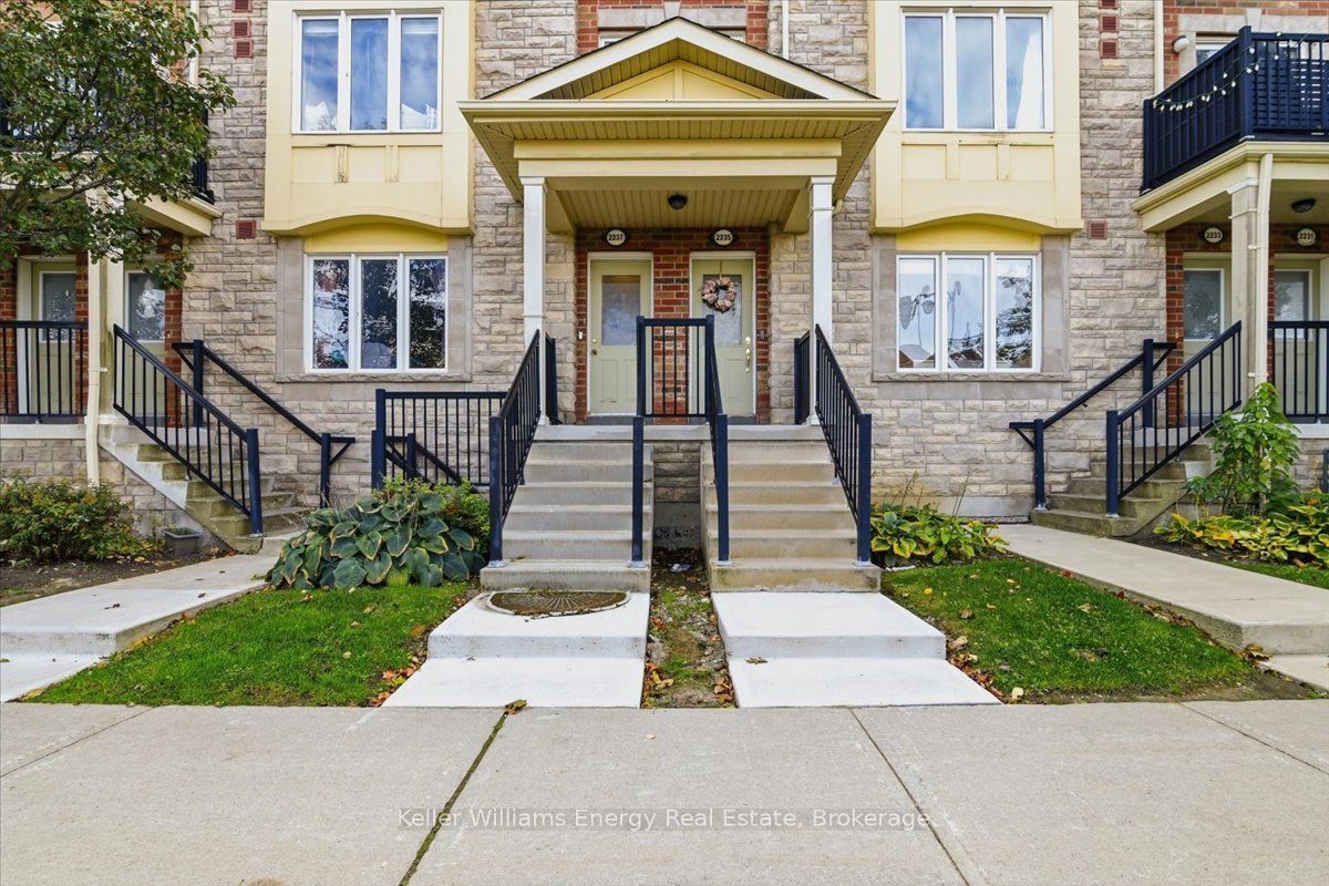 2237 Bur Oak Avenue 82