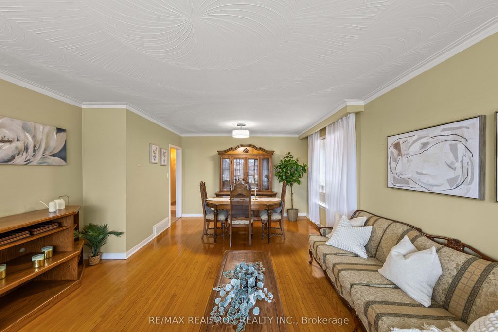 Photo of 1144 Glengrove Avenue W, Toronto, ON M6B 2K4 (MLS # W13597646)