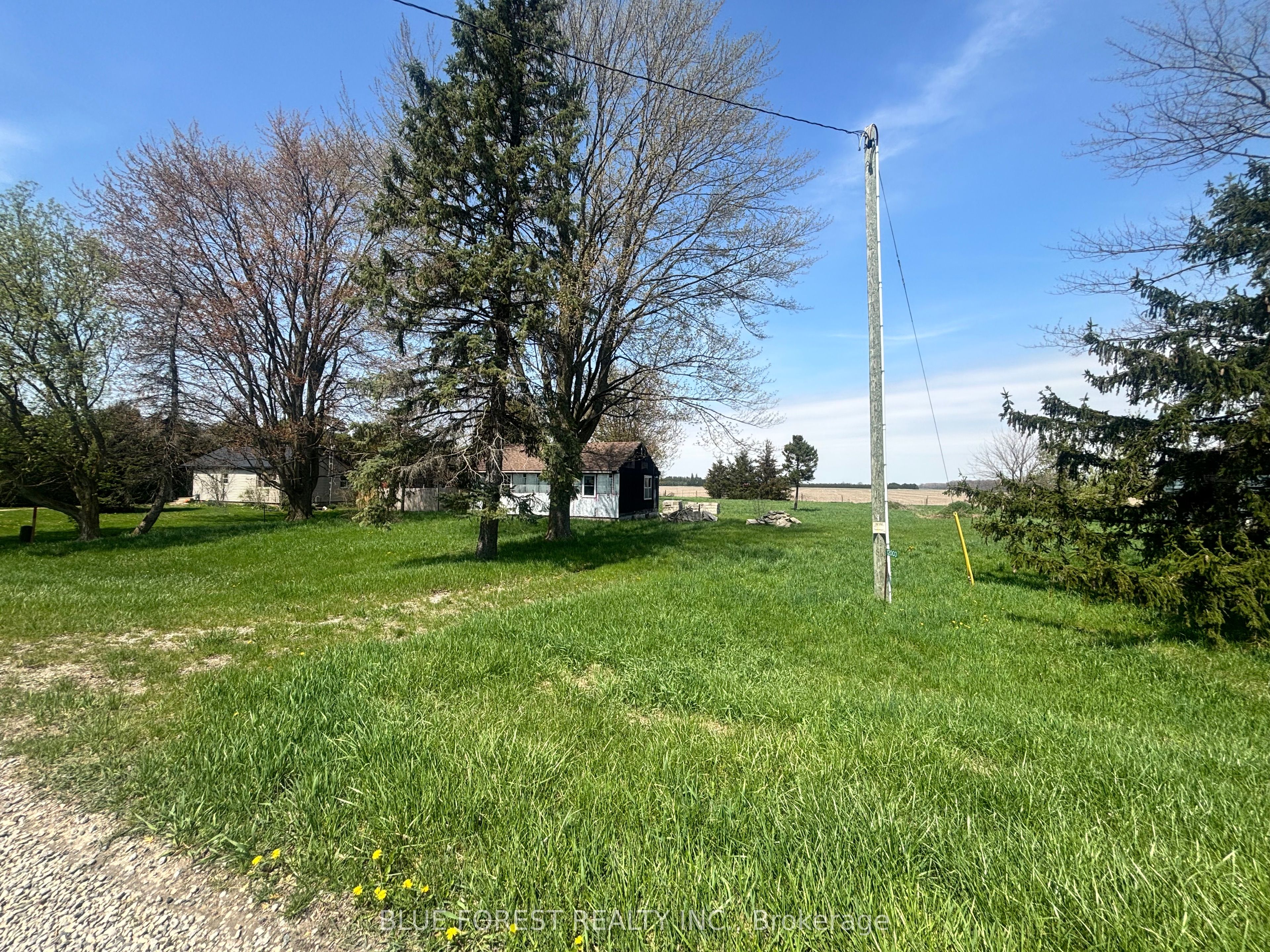 Photo 1 of 20 — 12003 Base Line, Chatham-Kent, ON N0P 2K0