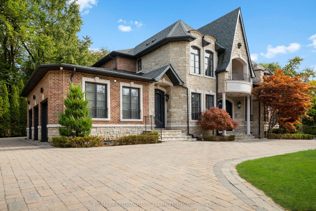 Photo of 13 Legacy Court, Toronto, ON M2L 2Y7 (MLS # C14032204)