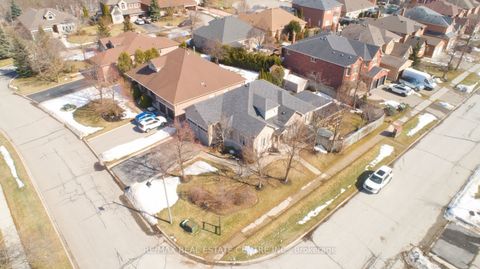 1 Kirkwood Crescent Caledon ON L7C 1A5