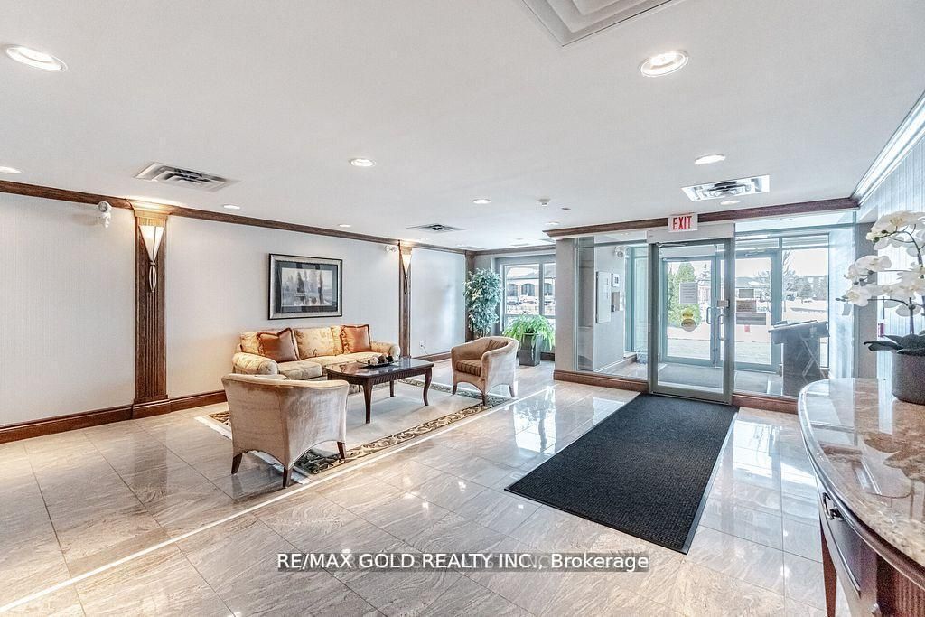 25 Via Rosedale Way 108