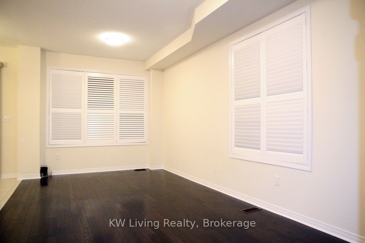 62 Jackson Eli Way Main & 2nd Floor