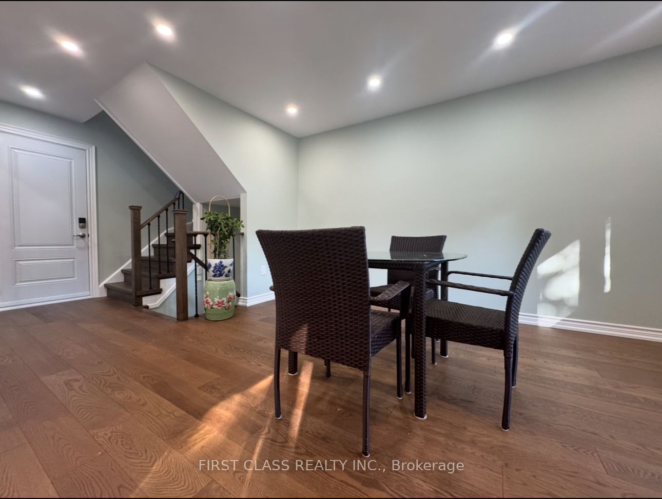 11 Markville Road 3rd B