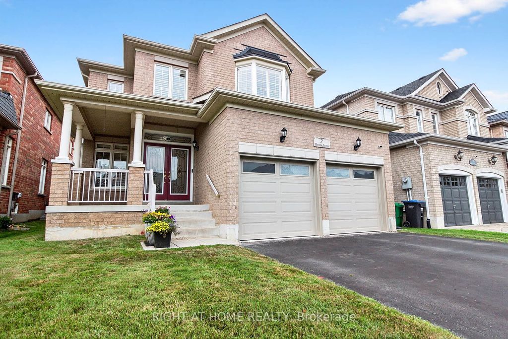 Photo of 7 Messina Avenue, Brampton, ON L6Y 0M6 (MLS # W13043744)