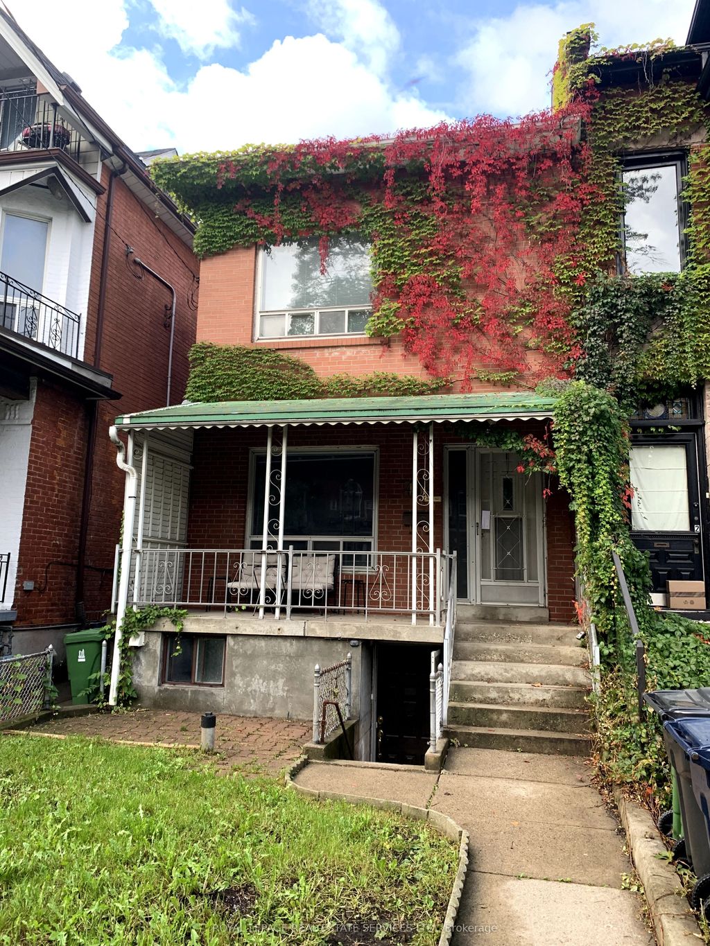 Photo of 464 Euclid Avenue, Toronto, ON M6G 2S9 (MLS # C12446775)