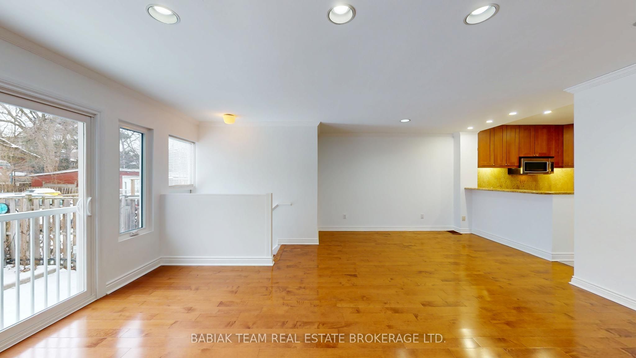 226 Pacific Avenue Main