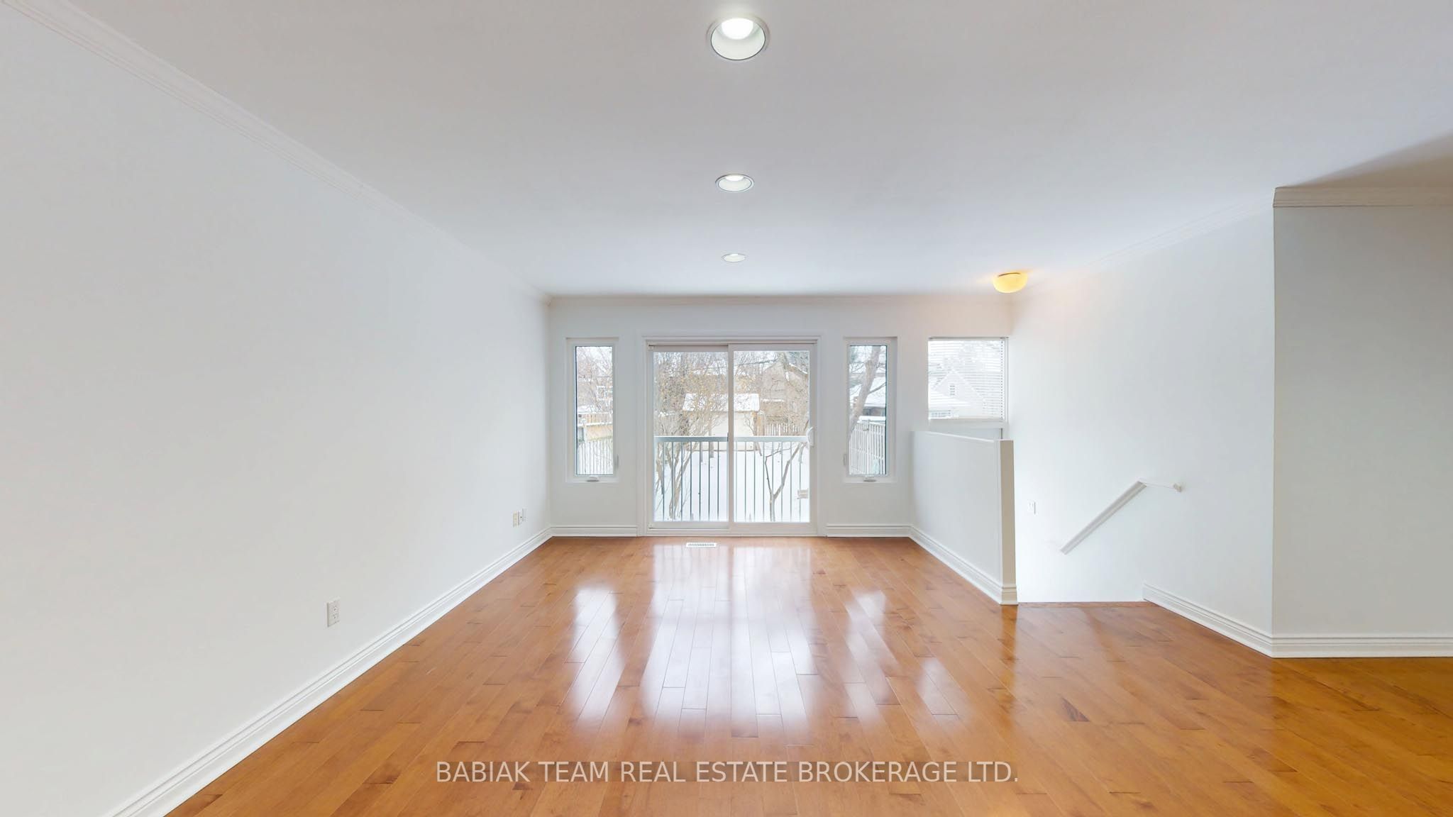 226 Pacific Avenue Main