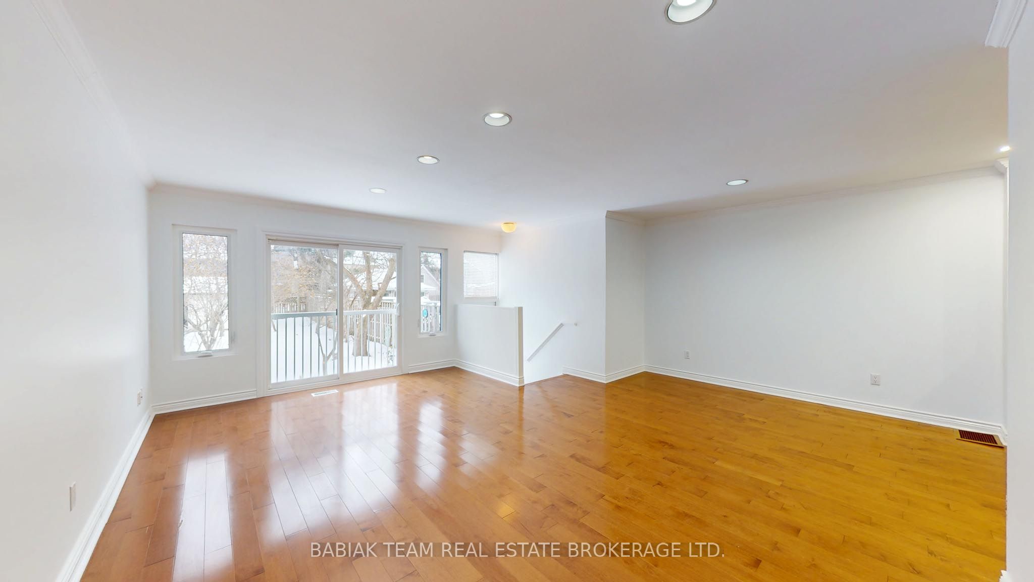 226 Pacific Avenue Main