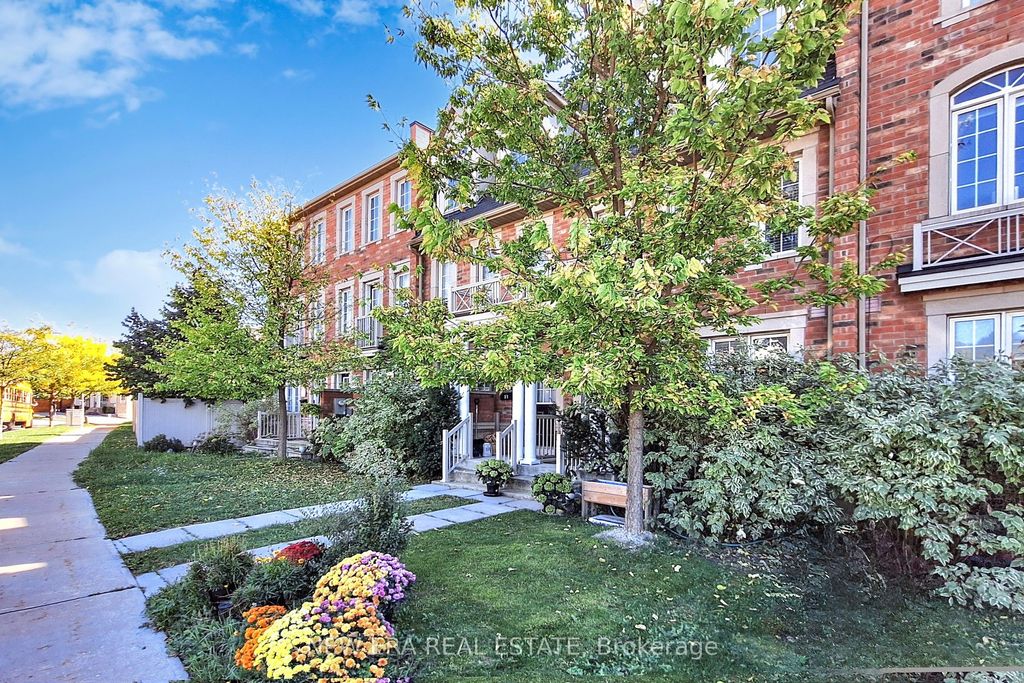 Photo of 33 Sergio Marchi Street, Toronto, ON M3L 0E5 (MLS # W12451508)