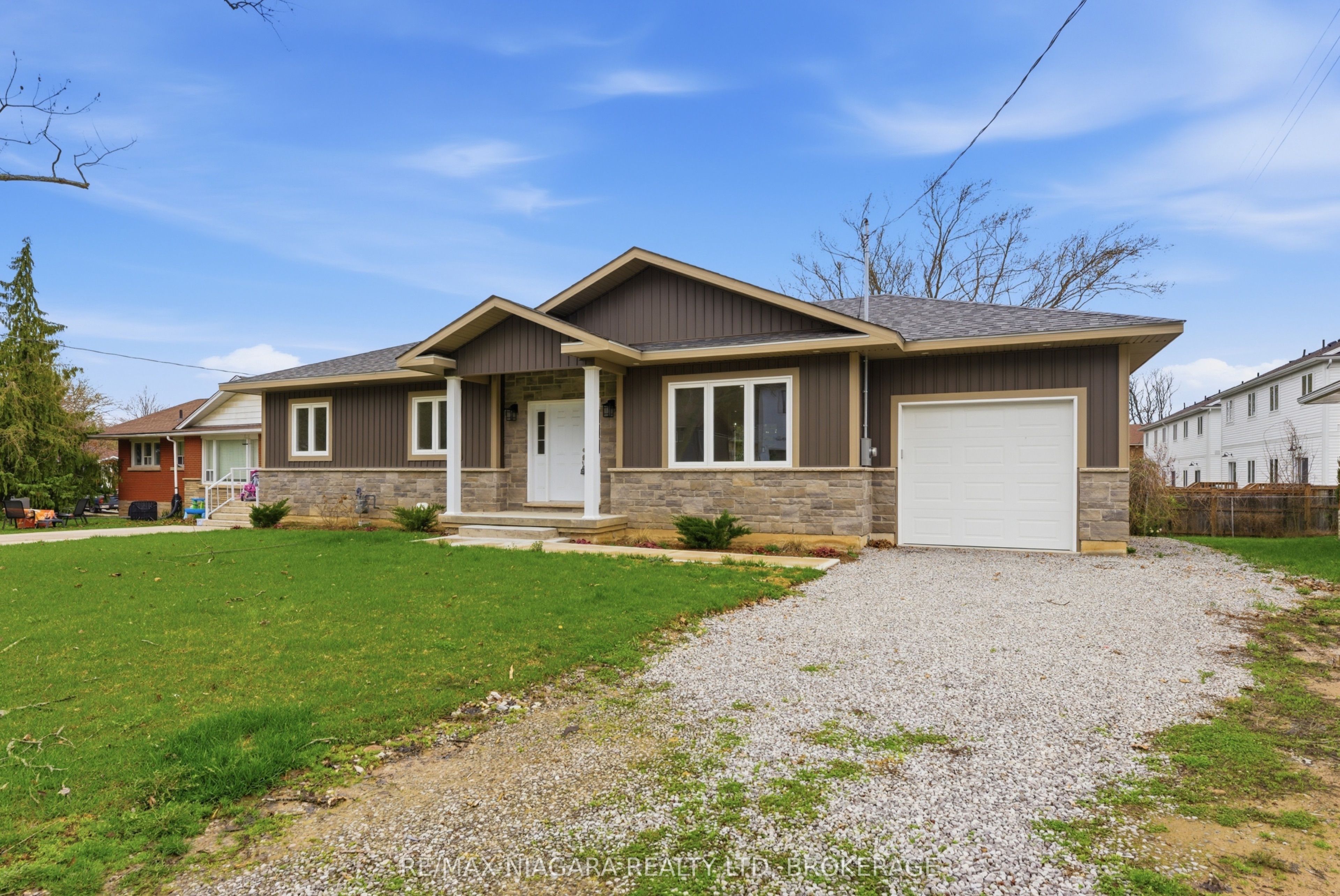 17 GLENBARR Road
