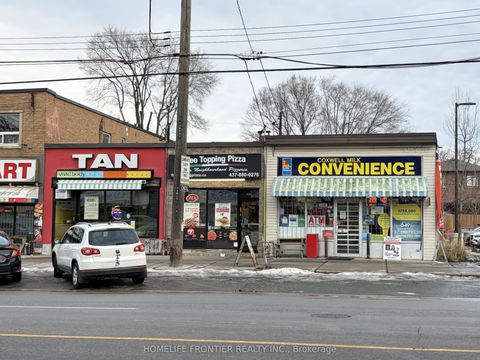 1019 Coxwell Avenue Toronto ON M4C 3G4