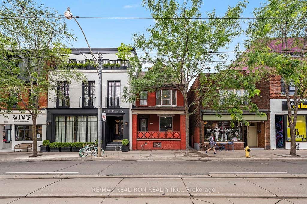 Photo of 1000 Dundas Street W, Toronto, ON M6J 1W6 (MLS # C13641608)