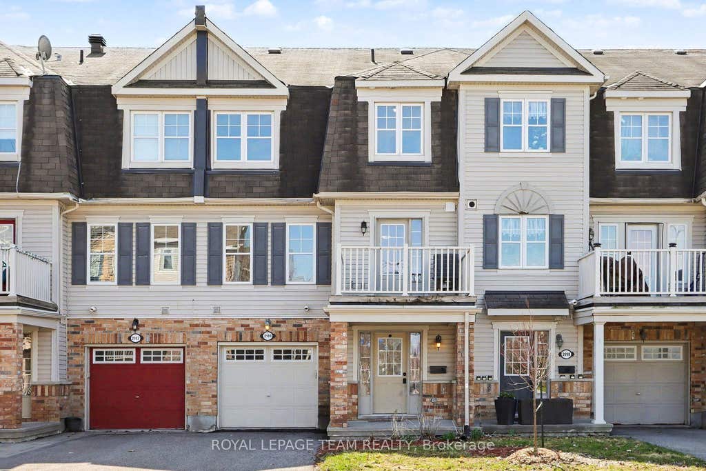 Photo of 2100 Madrid Avenue, Barrhaven, ON K2J 0K4 (MLS # X13598156)