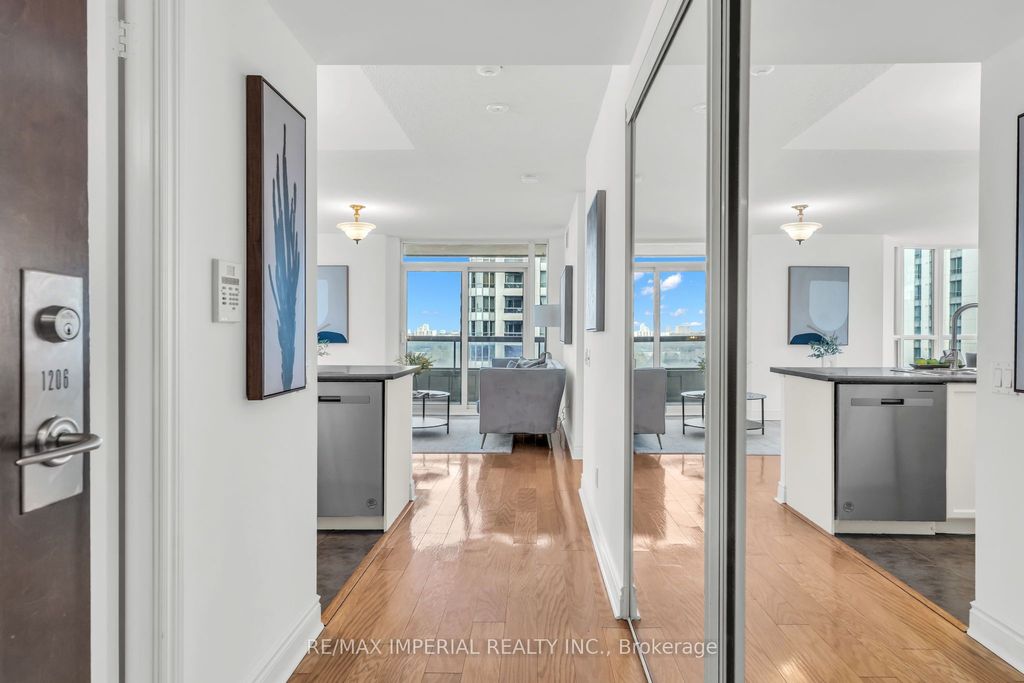 Photo of 5 Northtown Way #1206, Toronto, ON M2N 7A1 (MLS # C13051024)