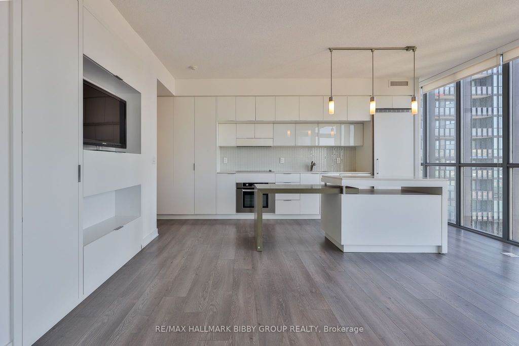 Photo of 110 Charles Street E #2904, Toronto, ON M4Y 1T5 (MLS # C12406810)