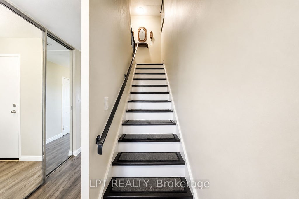 Photo of 350 Quigley Road #512, Hamilton, ON L8K 5N2 (MLS # X13574968)