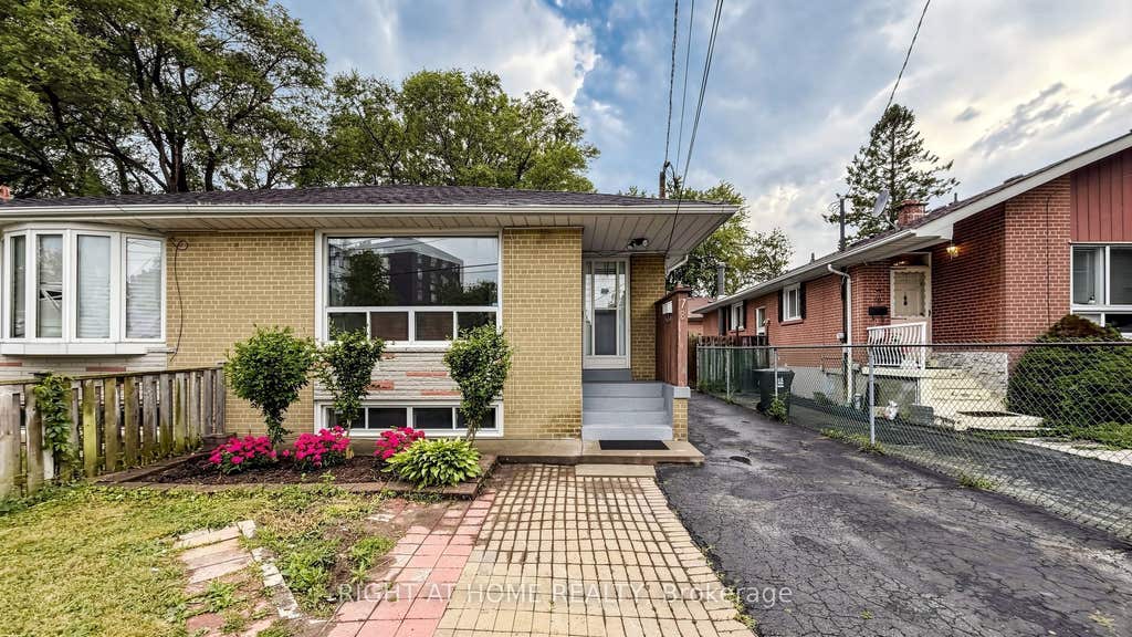 Photo of 76 Fenside Drive, Toronto, ON M3A 2V5 (MLS # C13592988)