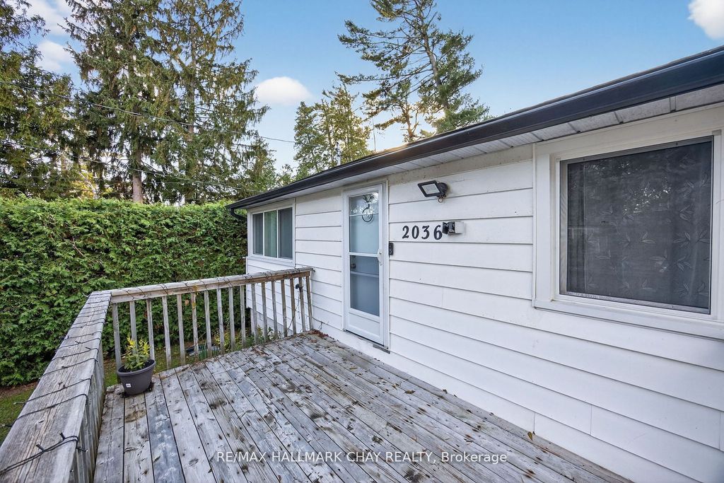 Photo of 2036 Northern Avenue, Innisfil, ON L9S 1Z4 (MLS # N12587748)