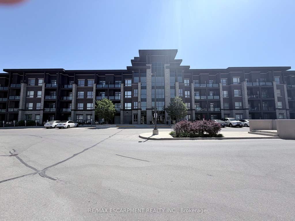 Photo of 5010 Corporate Drive #408, Burlington, ON L7L 0H6 (MLS # W13234820)