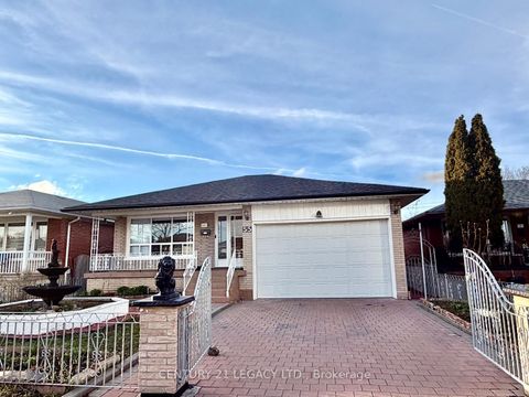 55 Maryhill Drive Toronto ON M9V 3C3