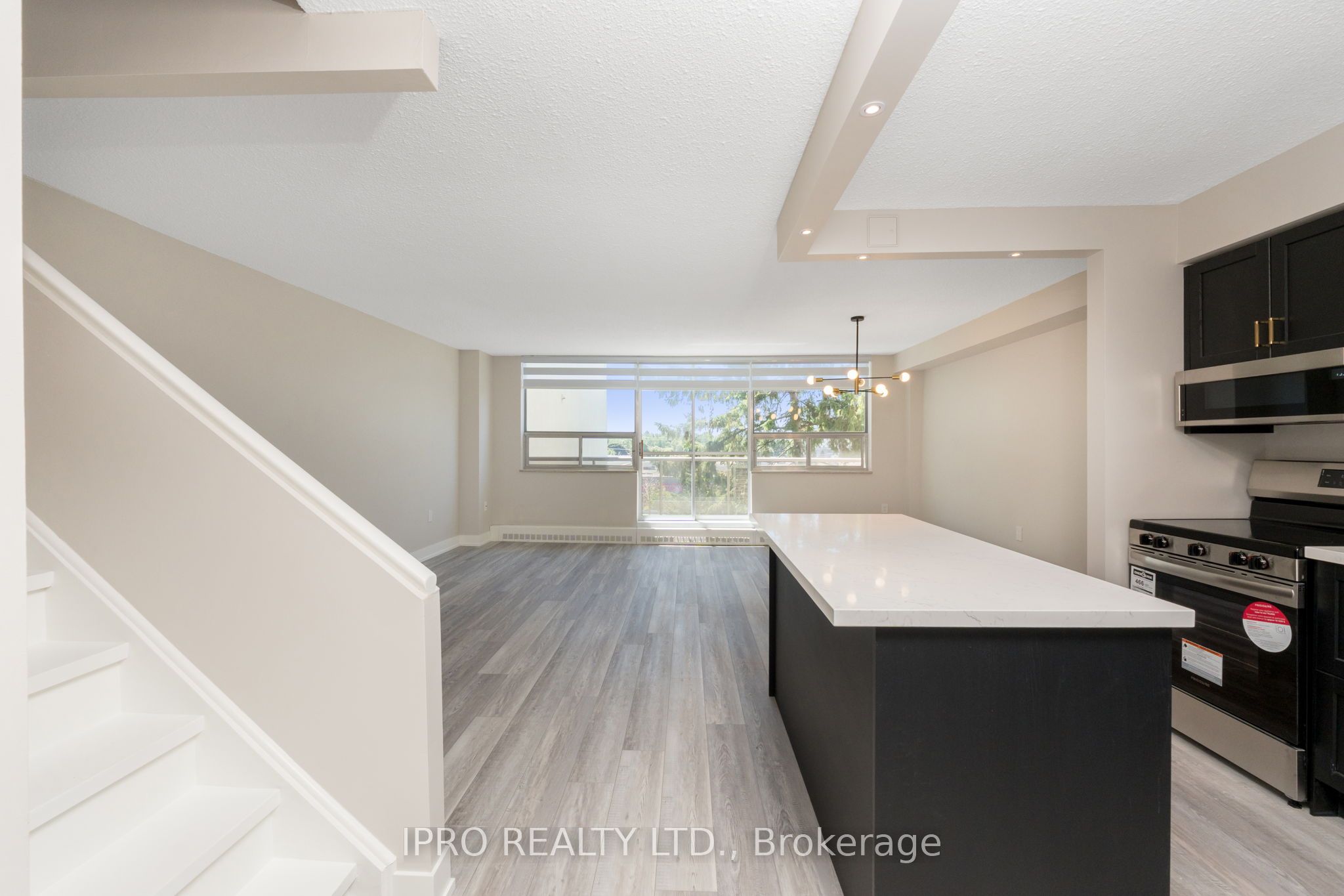 1050 Stainton Drive 319