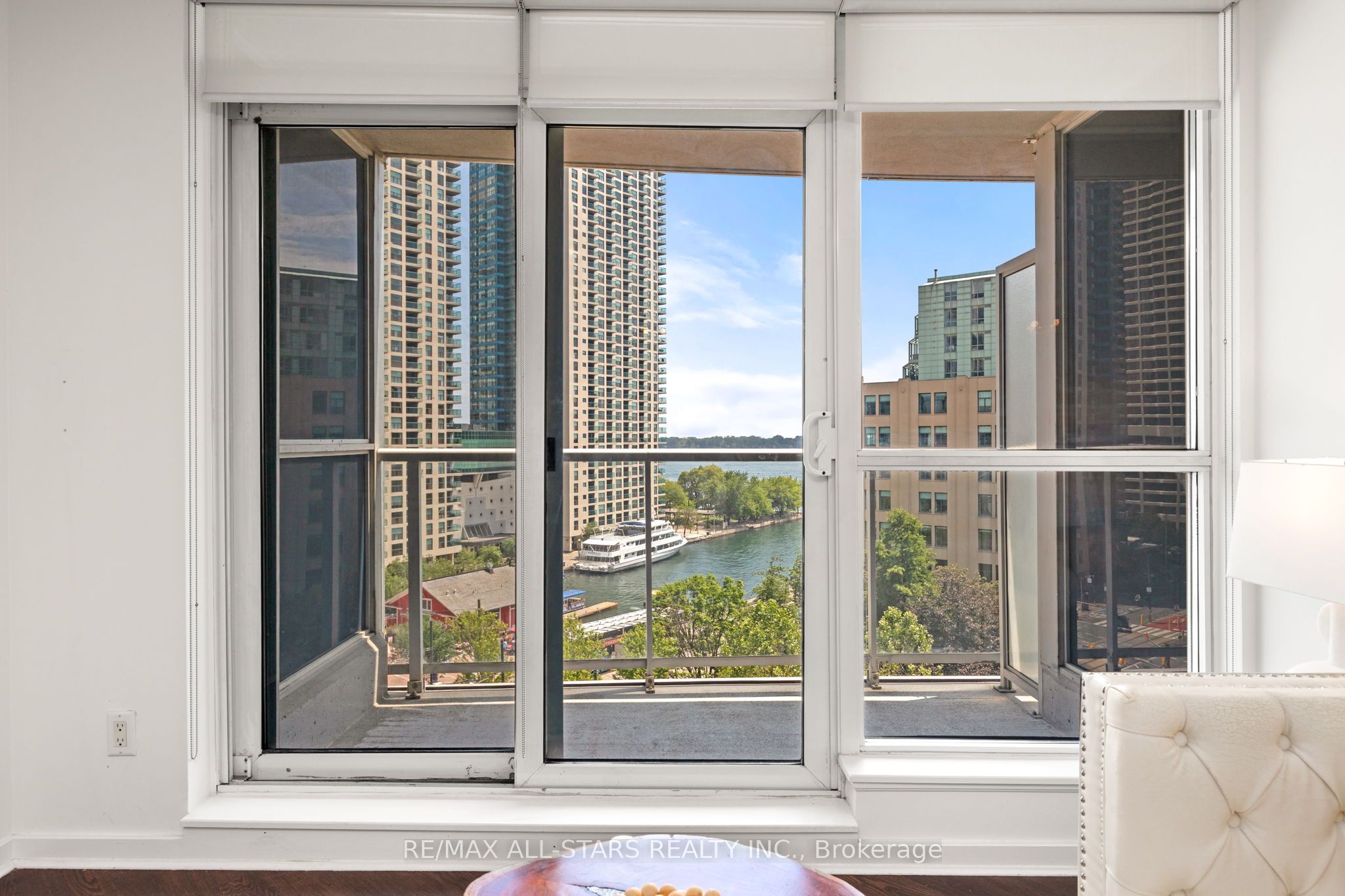 208 Queens Quay W 804