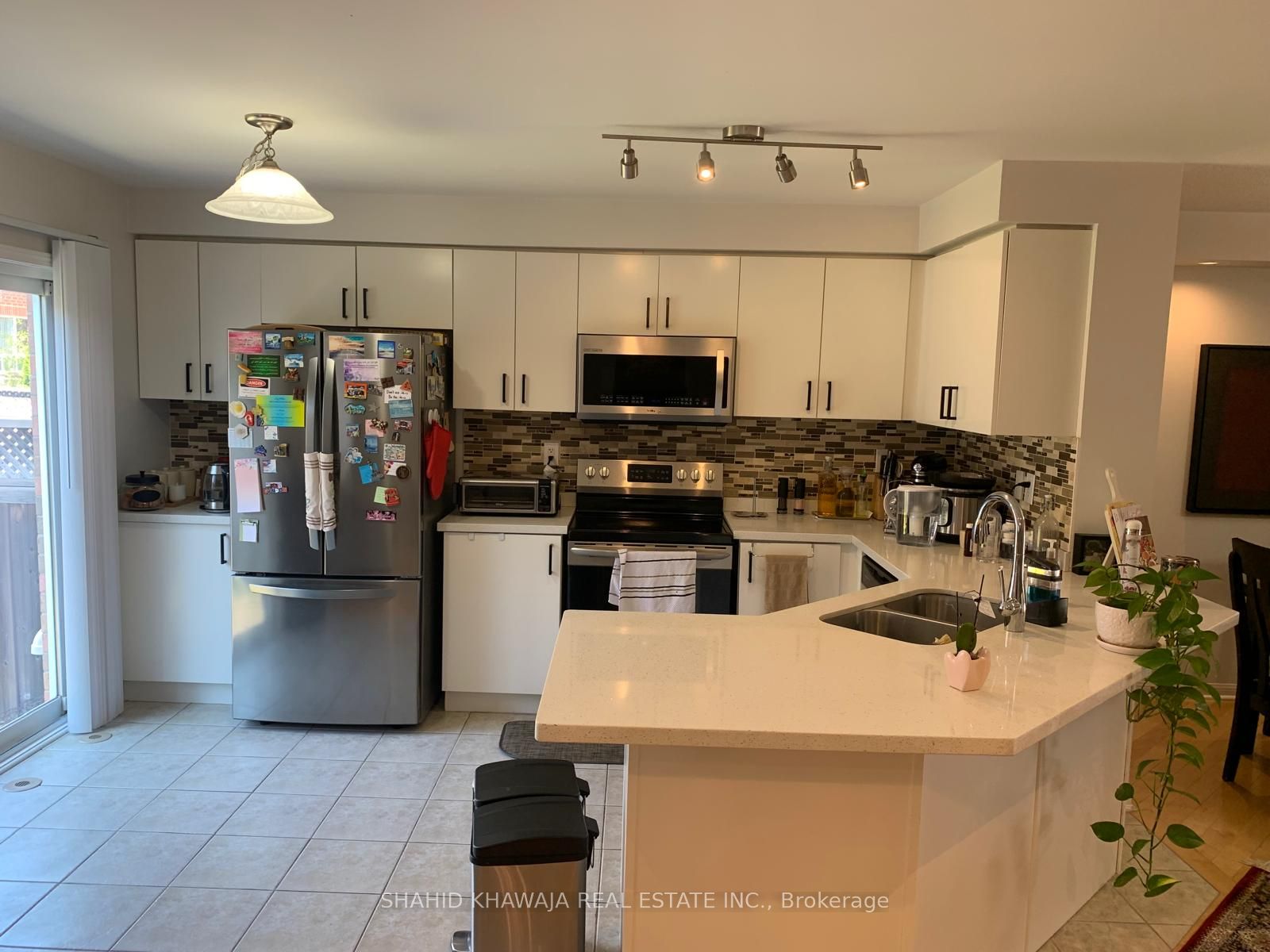 841 Gifford Crescent