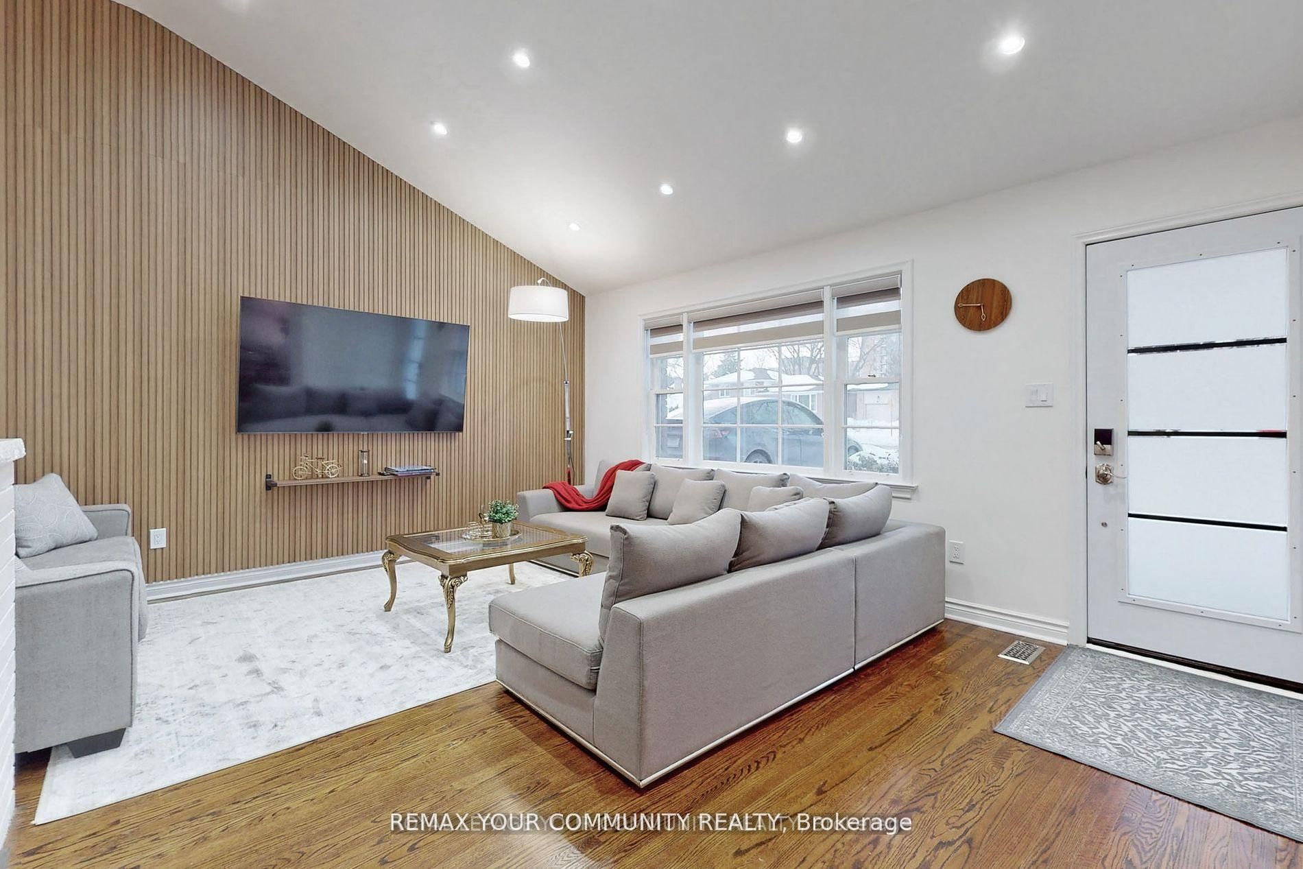 70 Bedford Park Avenue