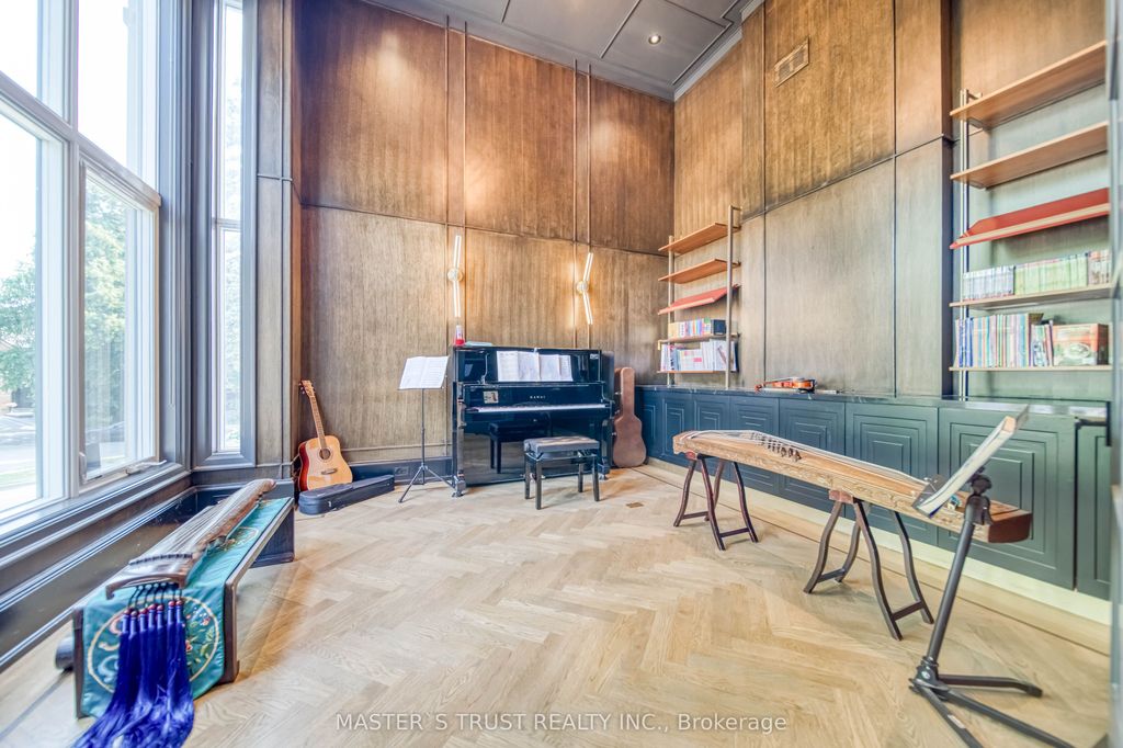 Photo of 15 Ames Circle, Toronto, ON M3B 3B9 (MLS # C12531544)