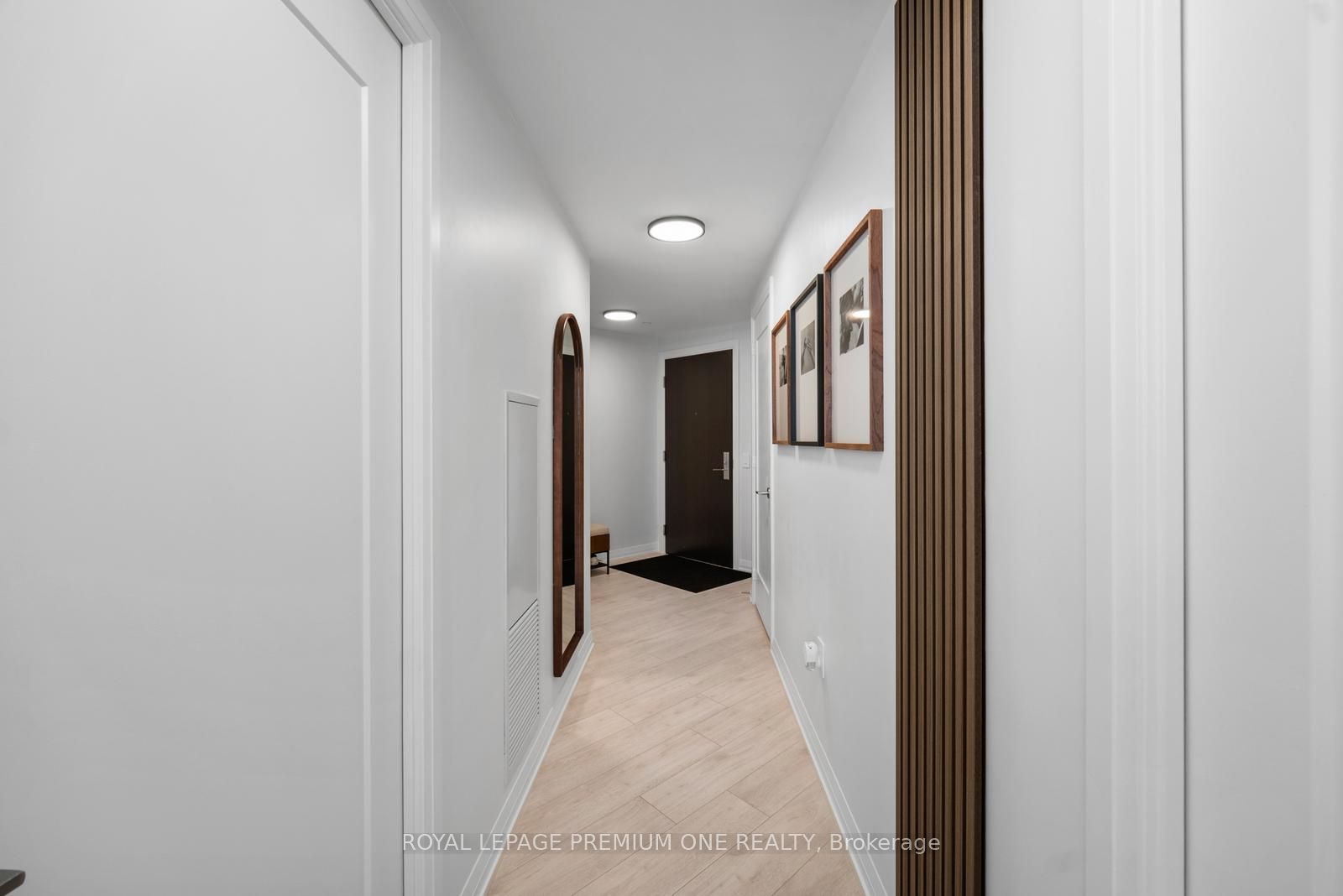 9000 JANE Street 1715