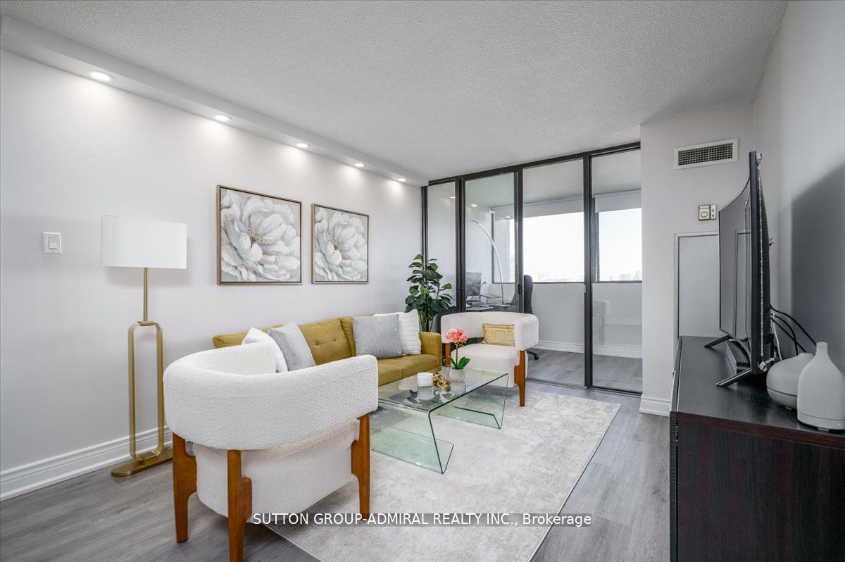 133 Torresdale Avenue 1501