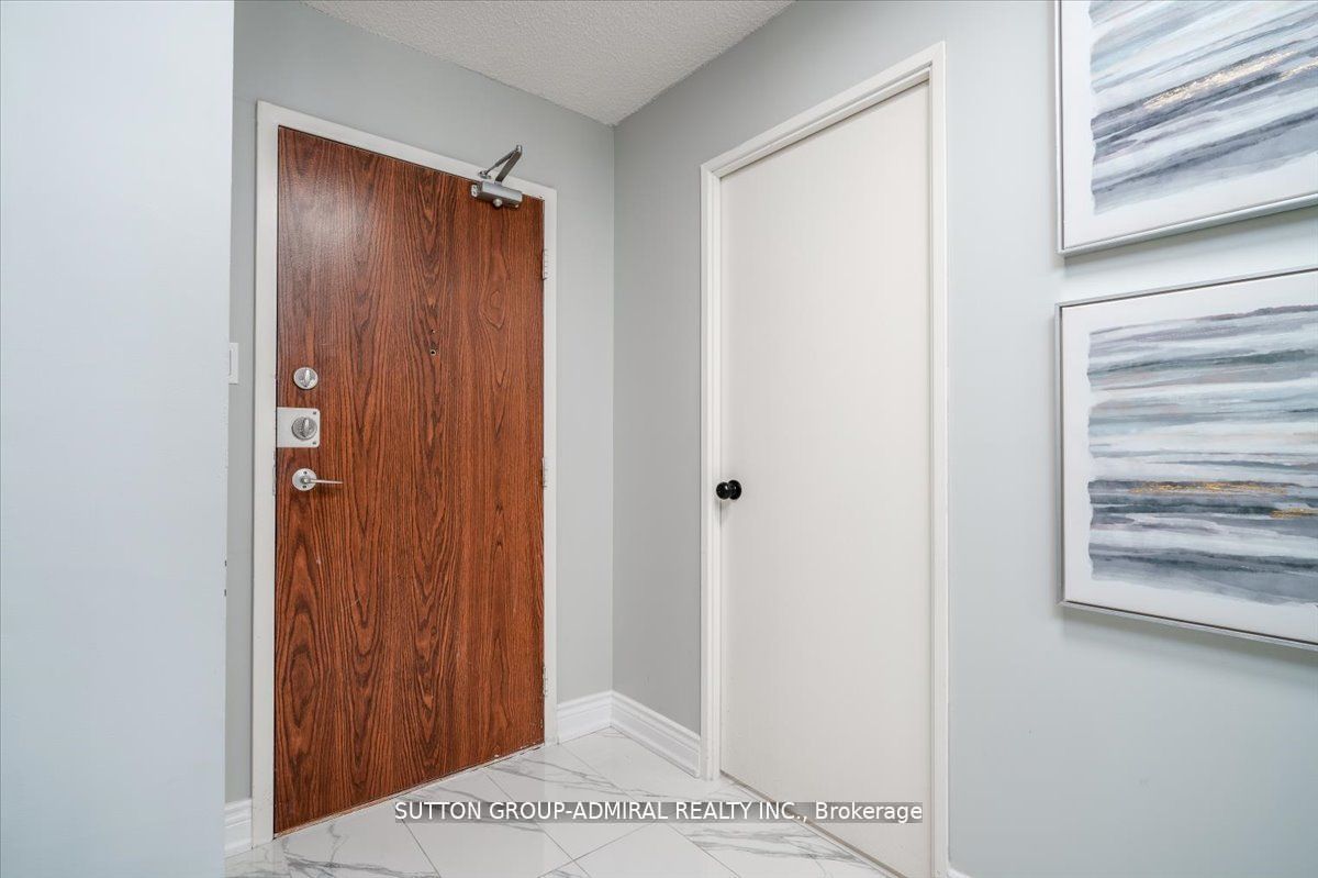 133 Torresdale Avenue 1501