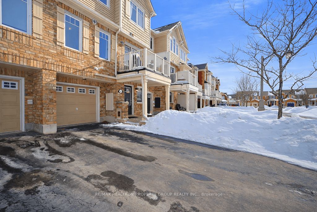 Photo of 30 Muston Lane, Whitchurch-Stouffville, ON L4A 0P9 (MLS # N12824852)