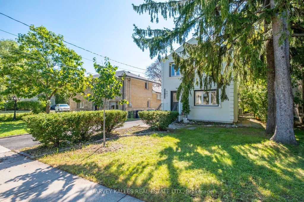 Photo of 547 Melrose Avenue, Toronto, ON M5M 2A4 (MLS # C13793344)