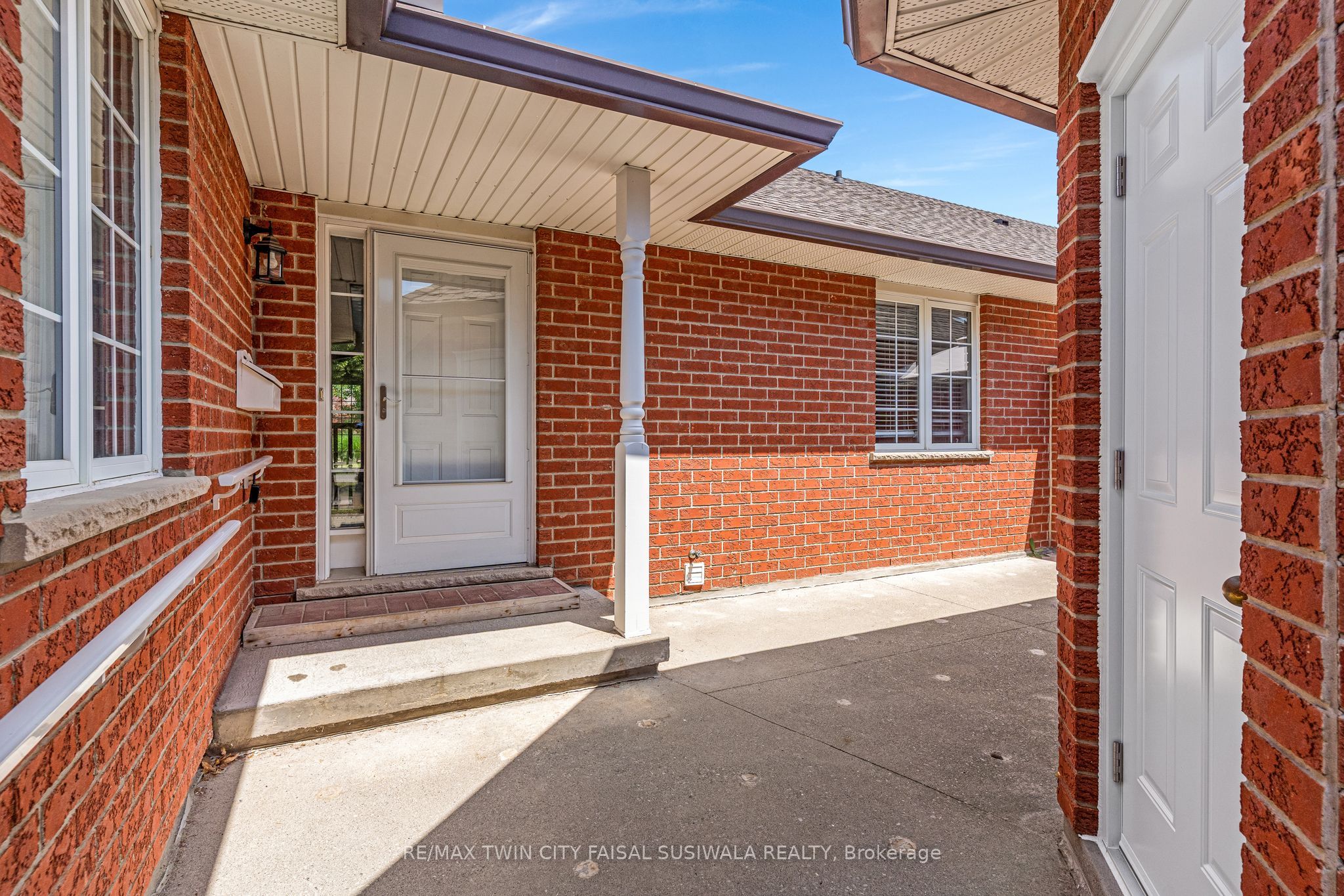 10 Isherwood Avenue 37